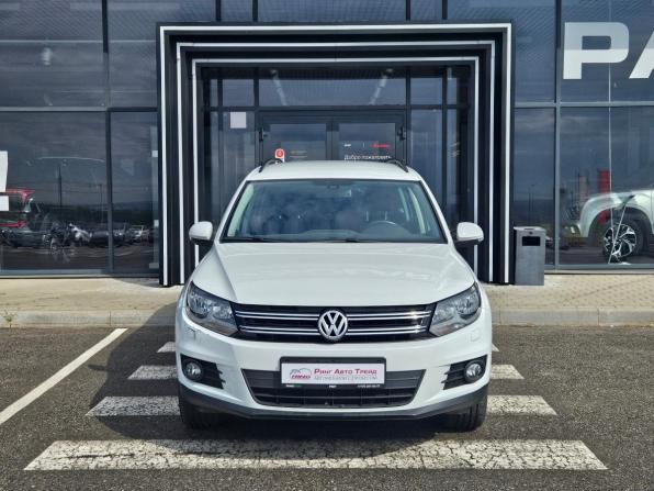 Volkswagen Tiguan I Рестайлинг с пробегом 2015 года, цена 1 456 000 рублей, 59000 км, внедорожник, Автокод Объявления