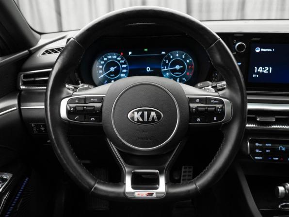 Kia K5 III с пробегом 2021 года, цена 3 140 000 рублей, 50484 км, седан, Автокод Объявления