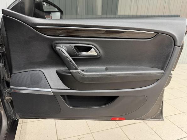 Volkswagen Passat CC I Рестайлинг с пробегом 2012 года, цена 1 289 000 рублей, 195667 км, седан, Автокод Объявления
