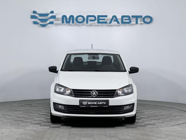 Volkswagen Polo V Рестайлинг с пробегом 2018 года, цена 1 350 000 рублей, 65304 км, седан, Автокод Объявления