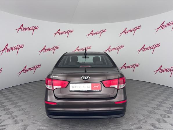 Kia Rio III Рестайлинг с пробегом 2017 года, цена 1 149 000 рублей, 119000 км, седан, Автокод Объявления