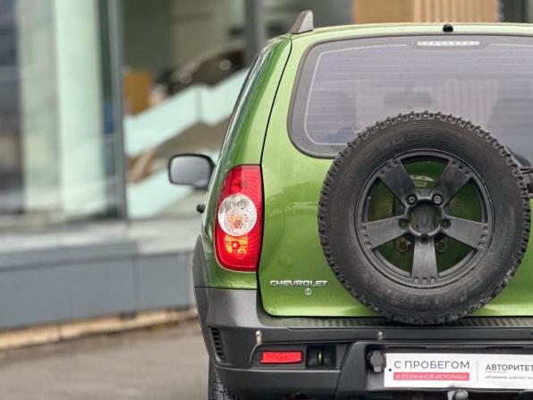 Chevrolet Niva I Рестайлинг с пробегом 2015 года, цена 479 000 рублей, 252827 км, внедорожник, Автокод Объявления