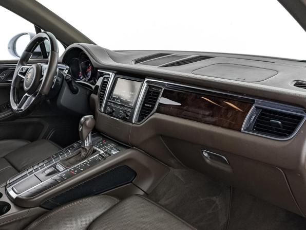 Porsche Macan I с пробегом 2015 года, цена 2 550 000 рублей, 114440 км, внедорожник, Автокод Объявления