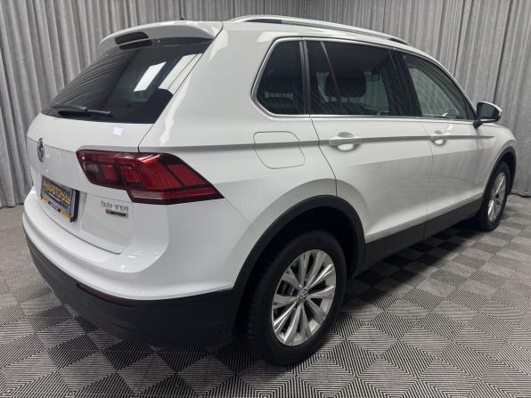 Volkswagen Tiguan II с пробегом 2017 года, цена 2 385 000 рублей, 165125 км, внедорожник, Автокод Объявления