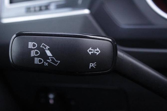 Volkswagen Tiguan II с пробегом 2018 года, цена 2 440 000 рублей, 182817 км, внедорожник, Автокод Объявления