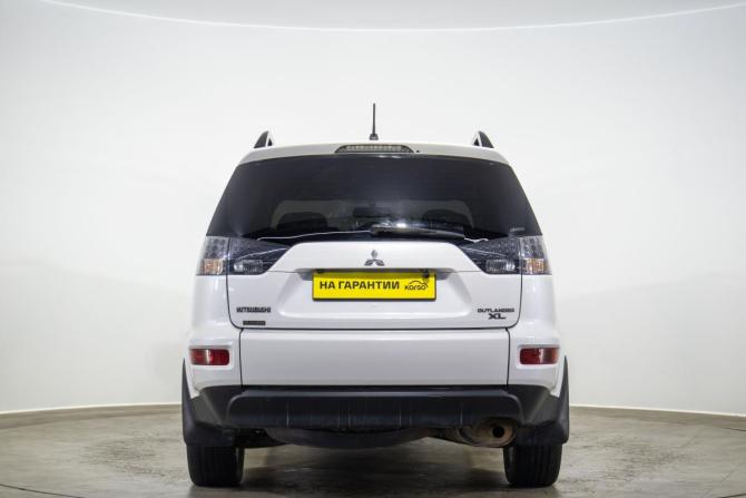 Mitsubishi Outlander II Рестайлинг с пробегом 2010 года, цена 1 519 000 рублей, 191593 км, внедорожник, Автокод Объявления