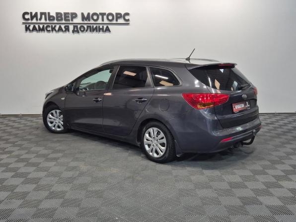 Kia Ceed II с пробегом 2014 года, цена 760 000 рублей, 163545 км, универсал, Автокод Объявления