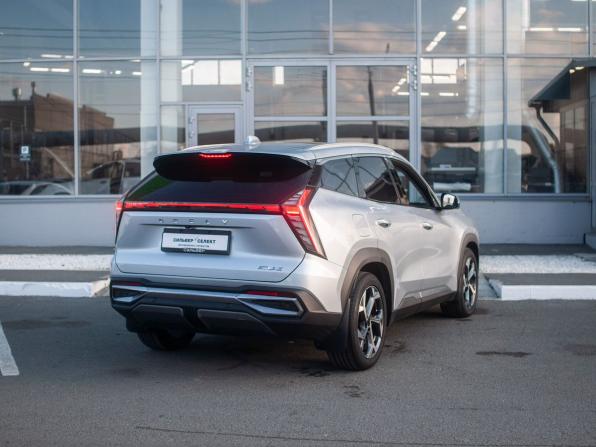 Geely Atlas II с пробегом 2023 года, цена 2 900 000 рублей, 7993 км, внедорожник, Автокод Объявления