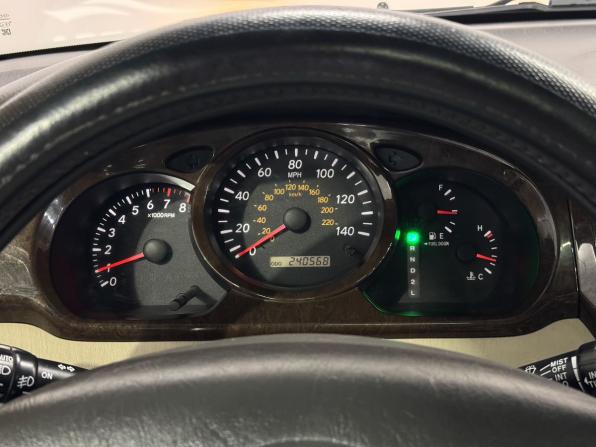 Toyota Highlander I (XU20) с пробегом 2003 года, цена 1 330 000 рублей, 240500 км, внедорожник, Автокод Объявления