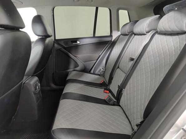Volkswagen Tiguan I Рестайлинг с пробегом 2012 года, цена 930 000 рублей, 301000 км, внедорожник, Автокод Объявления