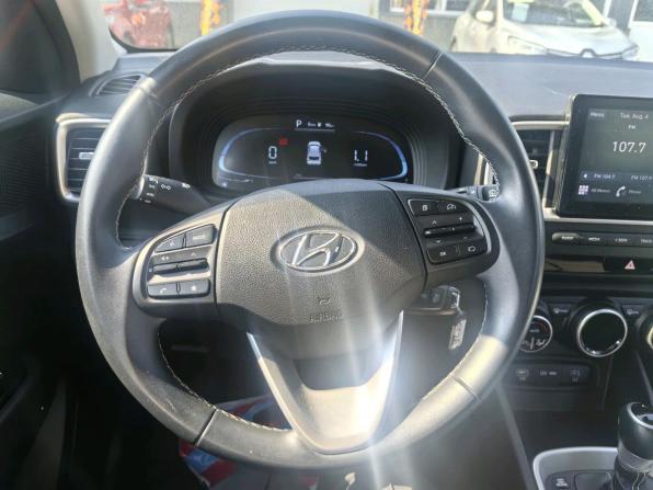 Hyundai Venue I с пробегом 2022 года, цена 2 000 000 рублей, 93961 км, внедорожник, Автокод Объявления