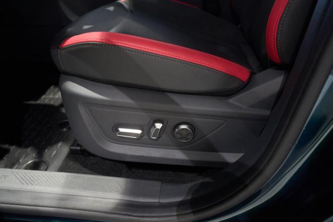 Новый JETOUR DASHING I 2026 года, цена 2 789 900 рублей, внедорожник, Автокод Объявления