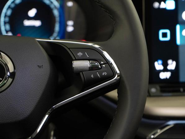 Skoda Octavia IV (A8) Рестайлинг с пробегом 2025 года, цена 3 470 888 рублей, 23 км, лифтбек, Автокод Объявления