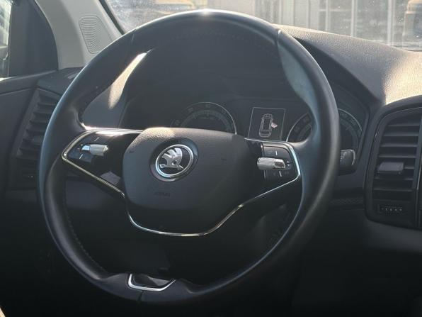 Skoda Karoq I с пробегом 2021 года, цена 1 749 000 рублей, 186000 км, внедорожник, Автокод Объявления