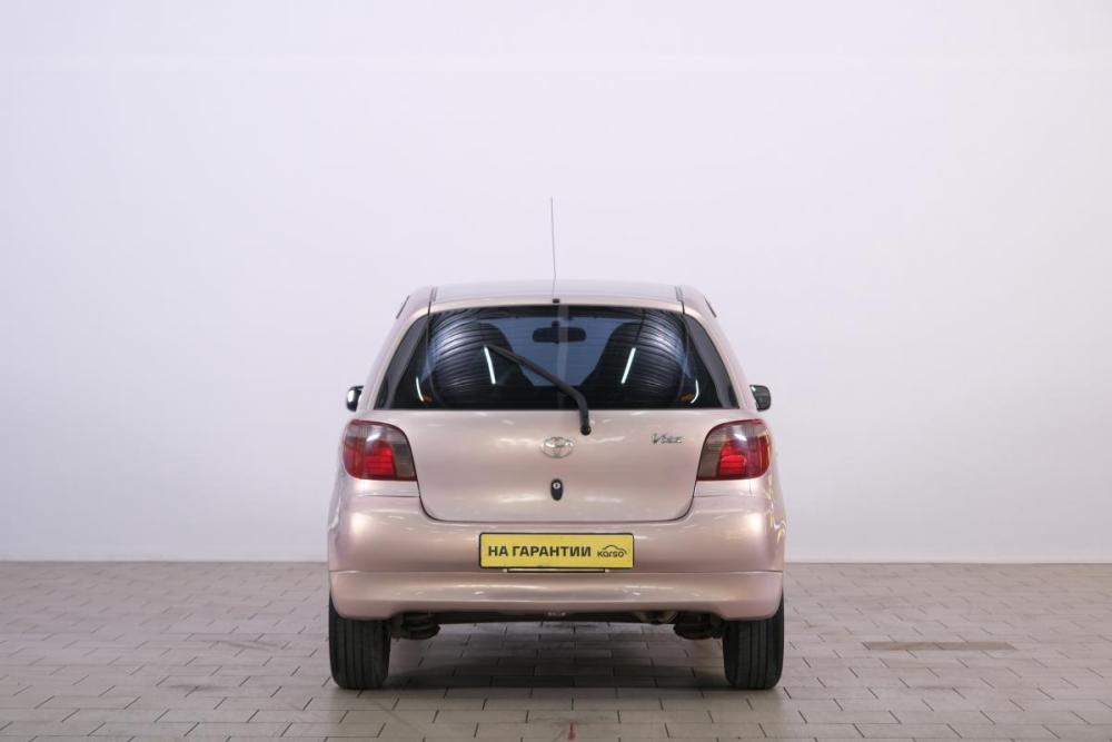 Toyota Vitz I (P10) Омск  - изображение 6