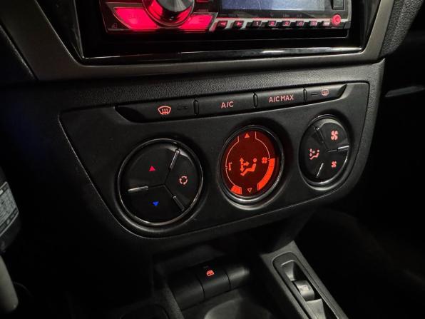 Peugeot 301 I с пробегом 2013 года, цена 420 000 рублей, 203219 км, седан, Автокод Объявления