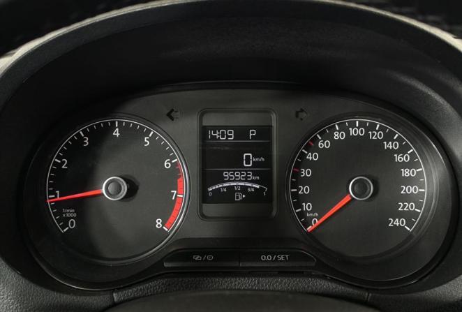 Volkswagen Polo V Рестайлинг с пробегом 2016 года, цена 1 200 000 рублей, 95923 км, седан, Автокод Объявления