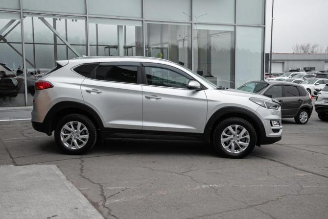 Hyundai Tucson III Рестайлинг с пробегом 2018 года, цена 1 595 000 рублей, 230000 км, внедорожник, Автокод Объявления