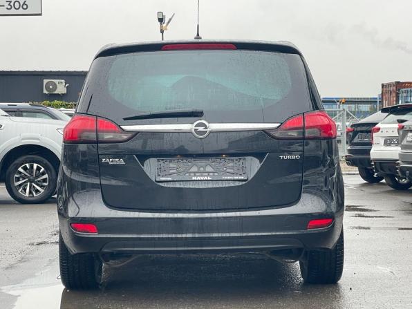 Opel Zafira C с пробегом 2014 года, цена 1 020 000 рублей, 180000 км, минивэн, Автокод Объявления