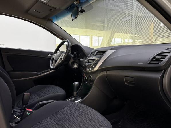 Hyundai Solaris I Рестайлинг с пробегом 2014 года, цена 1 100 000 рублей, 158391 км, седан, Автокод Объявления