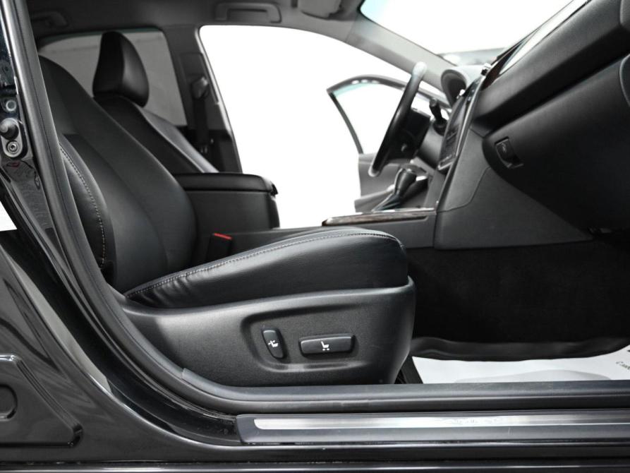 Toyota Camry VII (XV50) Рестайлинг 2 Москва  - изображение 17