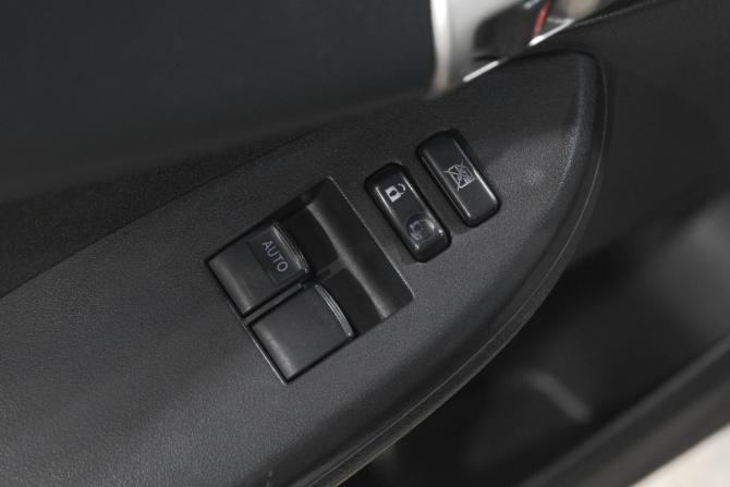 Toyota Corolla X (E140 E150) Рестайлинг с пробегом 2012 года, цена 1 109 000 рублей, 167000 км, седан, Автокод Объявления