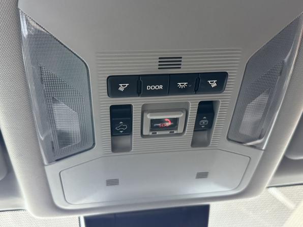Toyota RAV4 V (XA50) с пробегом 2024 года, цена 3 850 000 рублей, 35923 км, внедорожник, Автокод Объявления