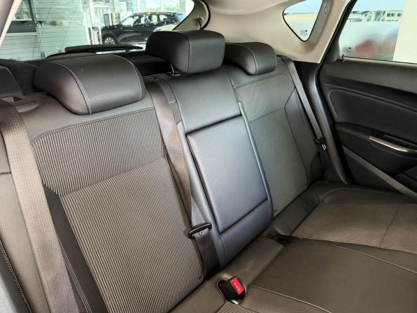 Opel Astra J с пробегом 2011 года, цена 847 000 рублей, 136934 км, хэтчбек, Автокод Объявления