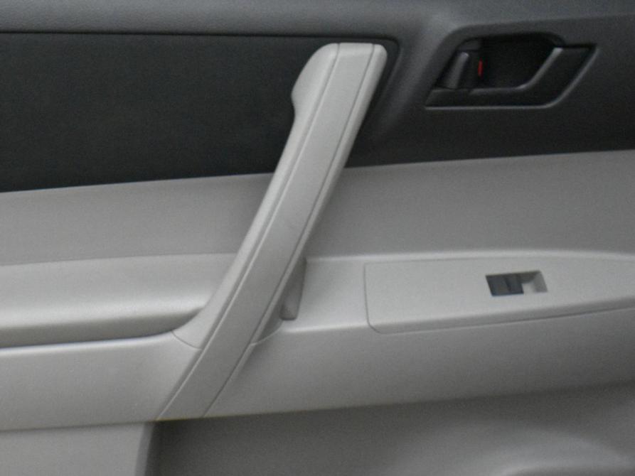 Toyota Highlander II (XU40) Рестайлинг Мурманск  - изображение 15