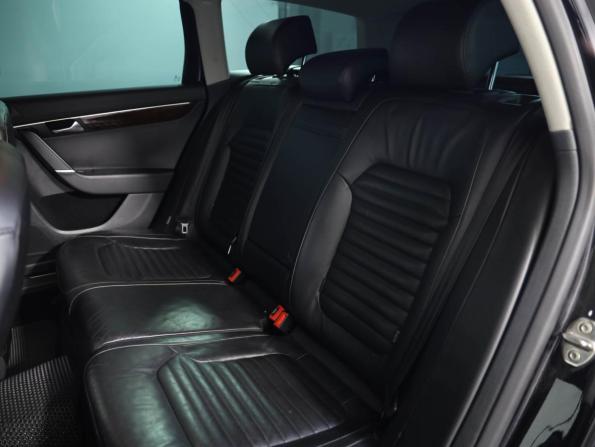 Volkswagen Passat B7 с пробегом 2011 года, цена 769 000 рублей, 208328 км, универсал, Автокод Объявления