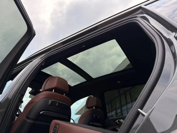 BMW X7 I (G07) Рестайлинг с пробегом 2024 года, цена 16 300 000 рублей, 41964 км, внедорожник, Автокод Объявления