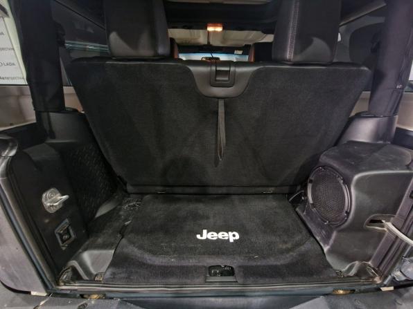 Jeep Wrangler III (JK) с пробегом 2013 года, цена 2 900 000 рублей, 72329 км, внедорожник, Автокод Объявления