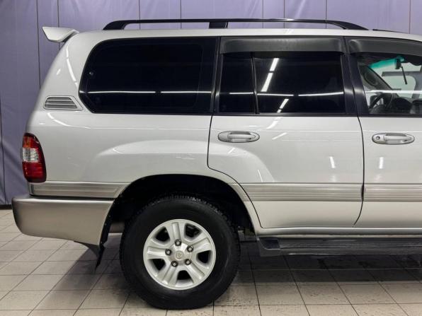 Toyota Land Cruiser 100 Series Рестайлинг 2 с пробегом 2005 года, цена 2 899 000 рублей, 240000 км, внедорожник, Автокод Объявления
