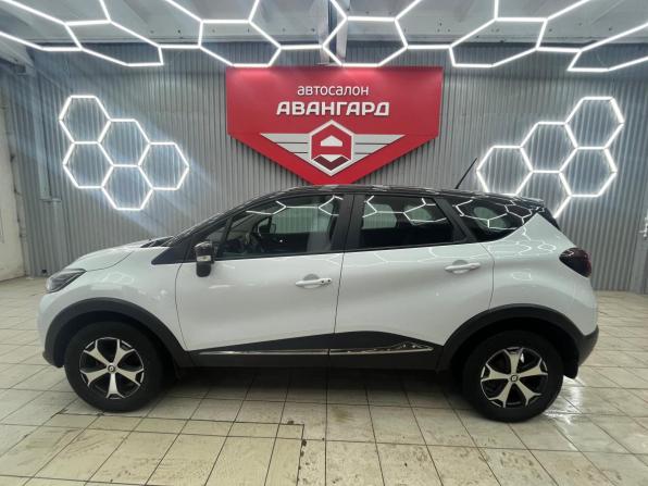 Renault Kaptur I Рестайлинг с пробегом 2021 года, цена 1 260 000 рублей, 51137 км, внедорожник, Автокод Объявления
