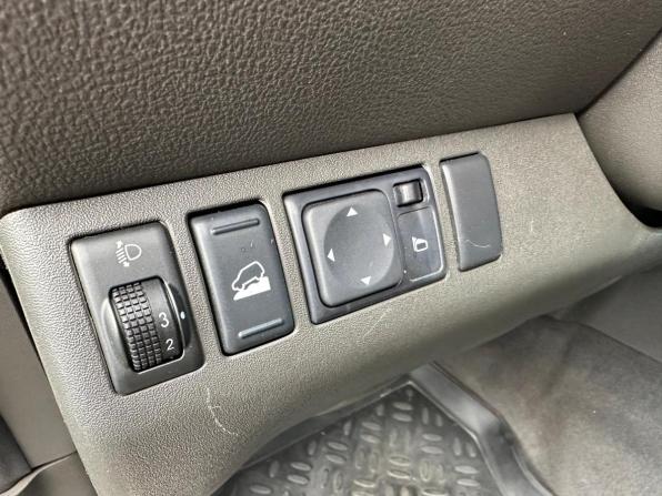 Nissan Pathfinder III Рестайлинг с пробегом 2012 года, цена 1 749 000 рублей, 212000 км, внедорожник, Автокод Объявления