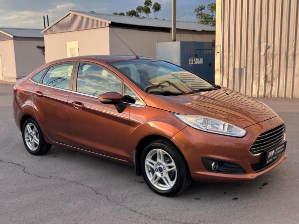 Ford Fiesta Mk6 Рестайлинг с пробегом 2015 года, цена 750 000 рублей, 145000 км, седан, Автокод Объявления