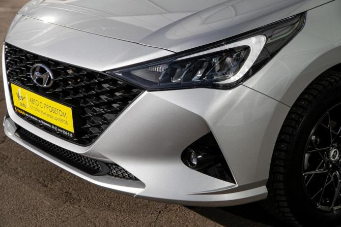 Hyundai Solaris II Рестайлинг с пробегом 2020 года, цена 1 559 000 рублей, 46000 км, седан, Автокод Объявления