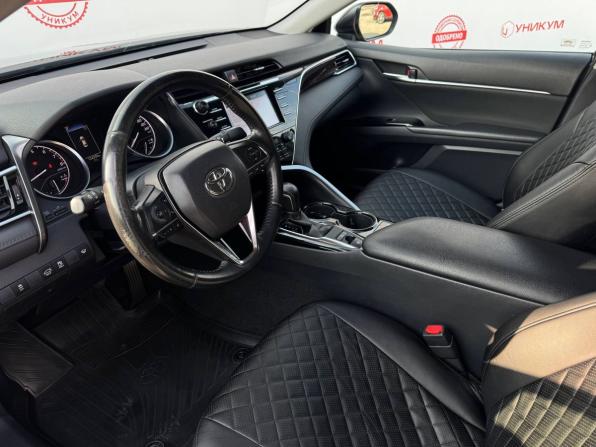 Toyota Camry VIII (XV70) с пробегом 2020 года, цена 2 519 000 рублей, 124293 км, седан, Автокод Объявления