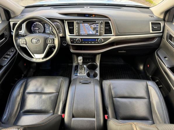 Toyota Highlander III (XU50) Рестайлинг с пробегом 2018 года, цена 3 779 000 рублей, 42688 км, внедорожник, Автокод Объявления
