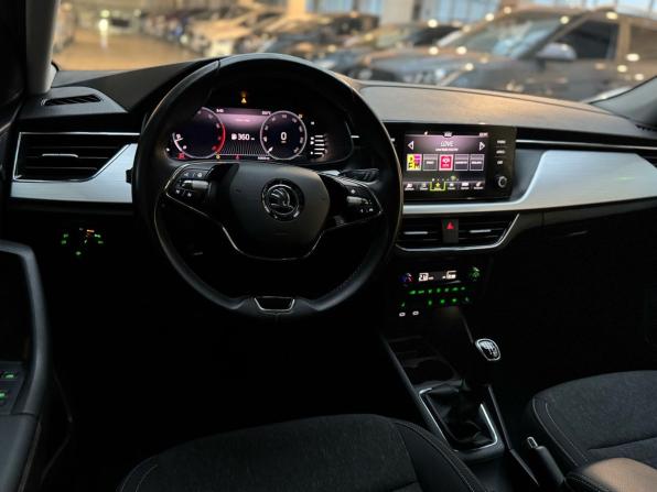 Skoda Rapid II с пробегом 2021 года, цена 1 499 000 рублей, 65828 км, лифтбек, Автокод Объявления