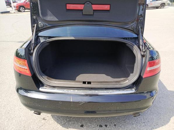 Audi A6 III (C6) Рестайлинг с пробегом 2009 года, цена 820 000 рублей, 323290 км, седан, Автокод Объявления