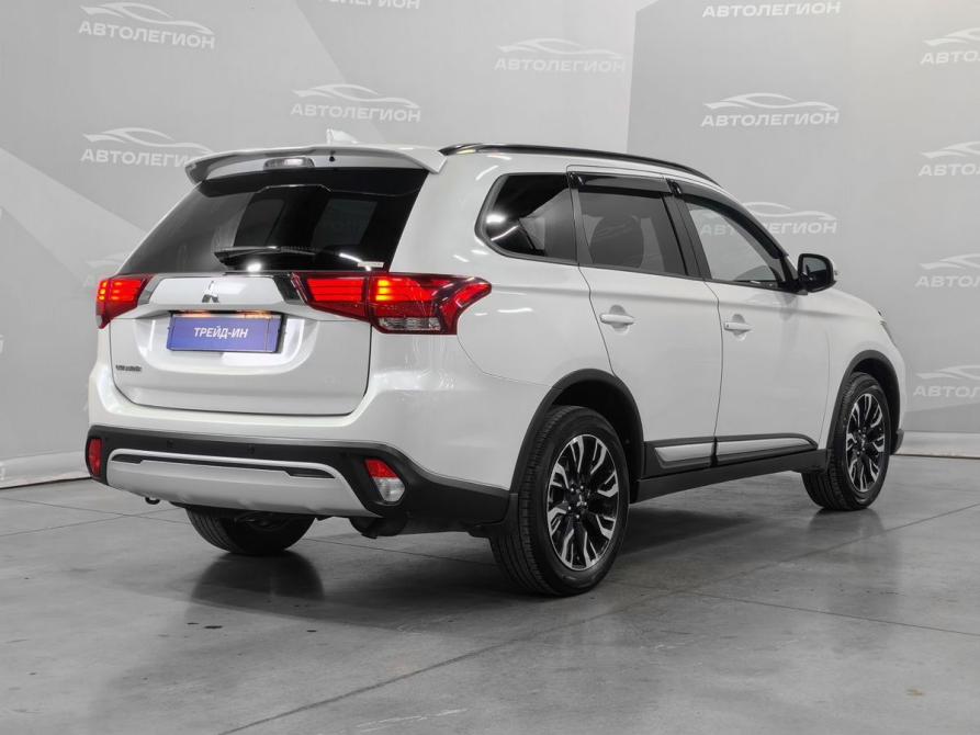 Mitsubishi Outlander III Рестайлинг 3 Новосибирск  - изображение 5