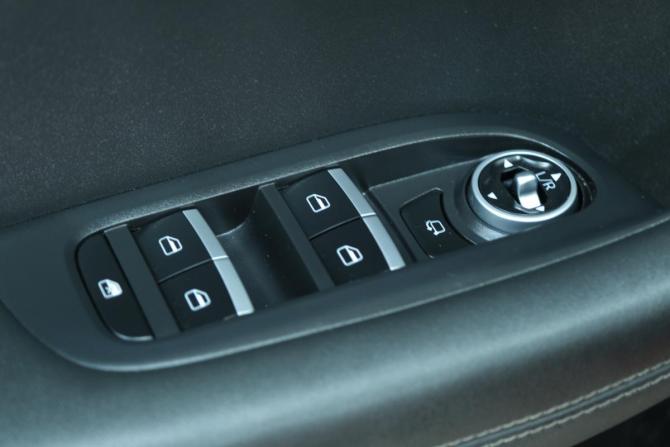 Chery Tiggo 7 Pro Max I с пробегом 2023 года, цена 2 059 000 рублей, 25900 км, внедорожник, Автокод Объявления
