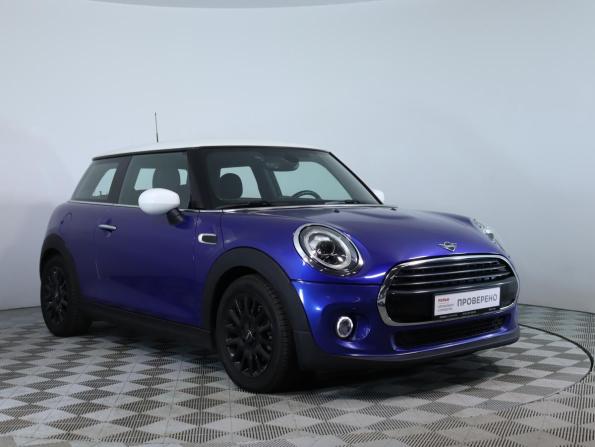 Mini Hatch III (F55/F56) Рестайлинг с пробегом 2019 года, цена 1 947 800 рублей, 50000 км, хэтчбек, Автокод Объявления