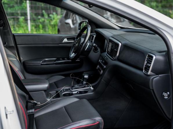 Kia Sportage IV Рестайлинг с пробегом 2018 года, цена 2 199 000 рублей, 91088 км, внедорожник, Автокод Объявления