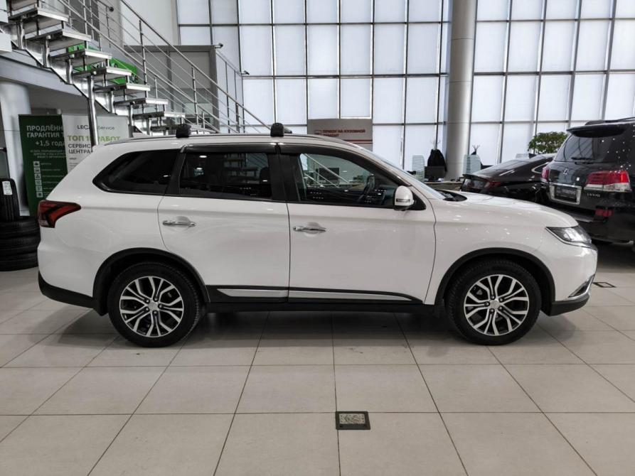Mitsubishi Outlander III Рестайлинг 2 Казань  - изображение 5