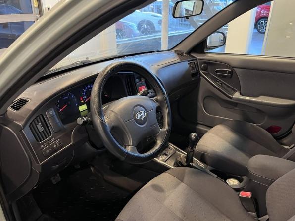 Hyundai Elantra III (XD2) Рестайлинг с пробегом 2004 года, цена 198 000 рублей, 294832 км, седан, Автокод Объявления