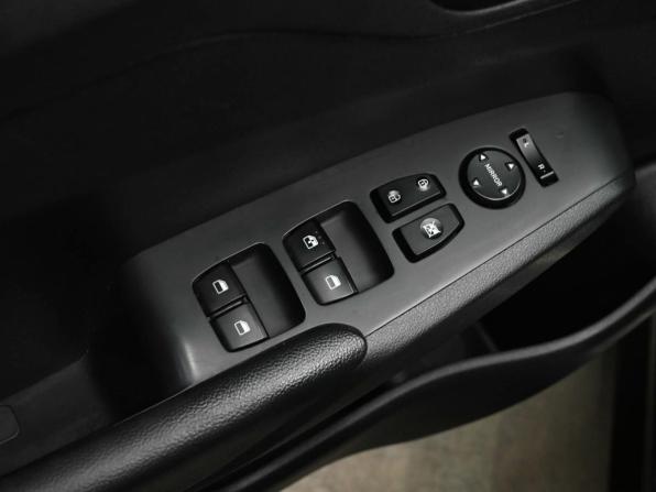 Hyundai Solaris II Рестайлинг с пробегом 2021 года, цена 1 720 000 рублей, 66349 км, седан, Автокод Объявления