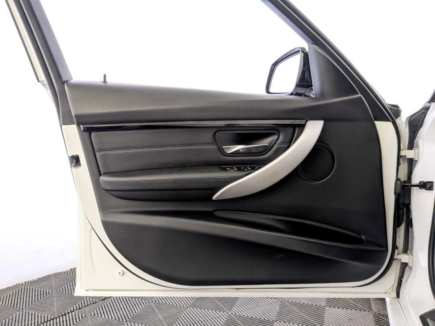 BMW 3 серии VI (F3x) Рестайлинг Москва  - изображение 19
