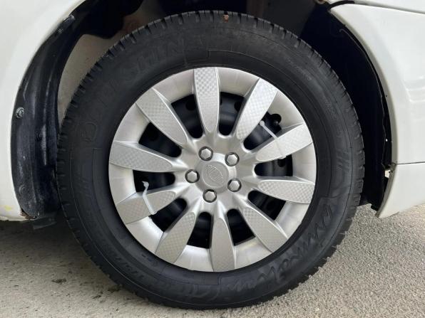 Toyota Platz с пробегом 2000 года, цена 299 900 рублей, 294091 км, седан, Автокод Объявления